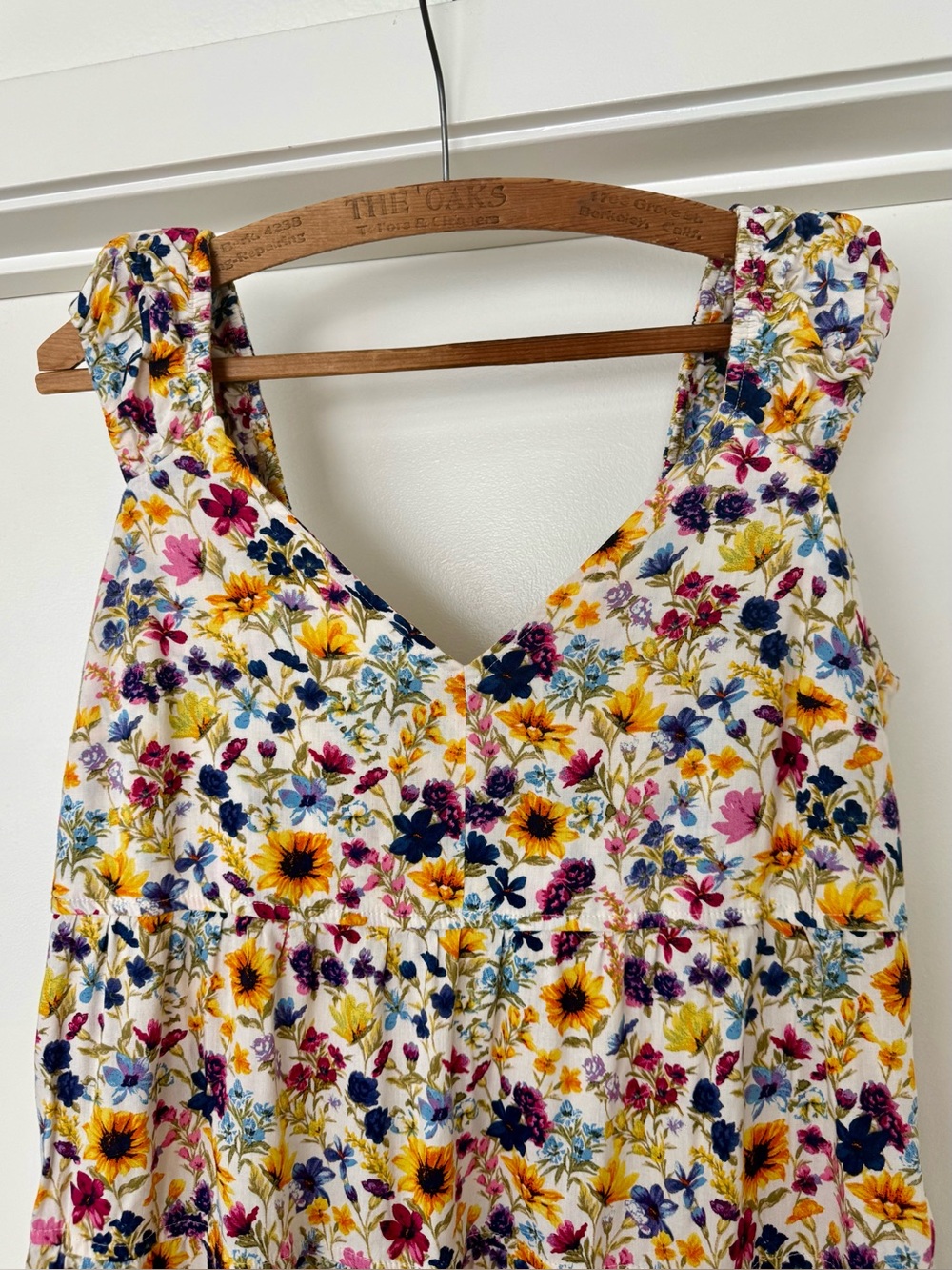 Floral V-Neck Sleeveless Women’s Maxi Dress